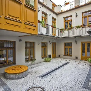 *** Hotel Rezidence Dlouha 17 Tschechische Republik